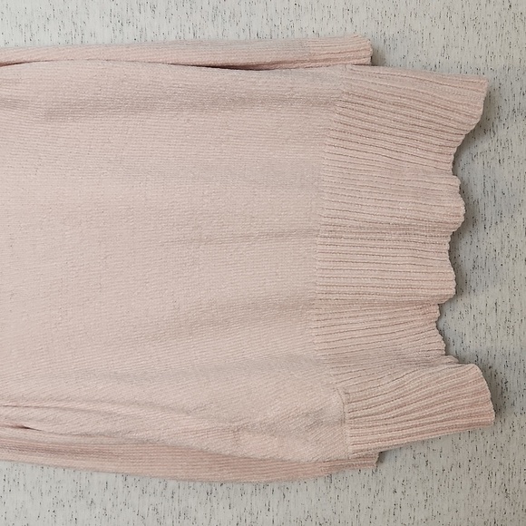 Soma Pale Pink Chenille Cocoon Wrap - Picture 6 of 6